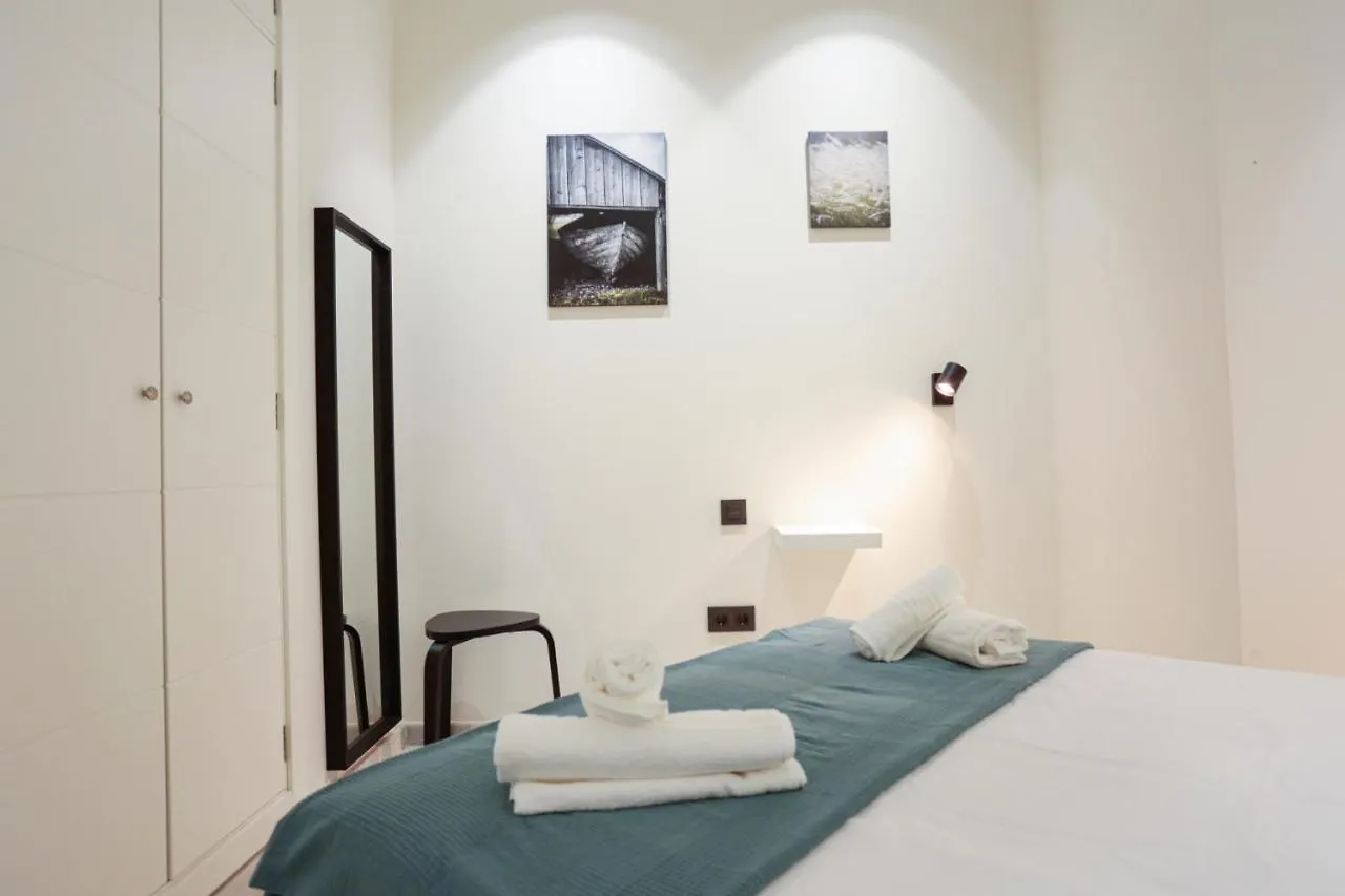 Monkeys Apartments Cervantes Seville