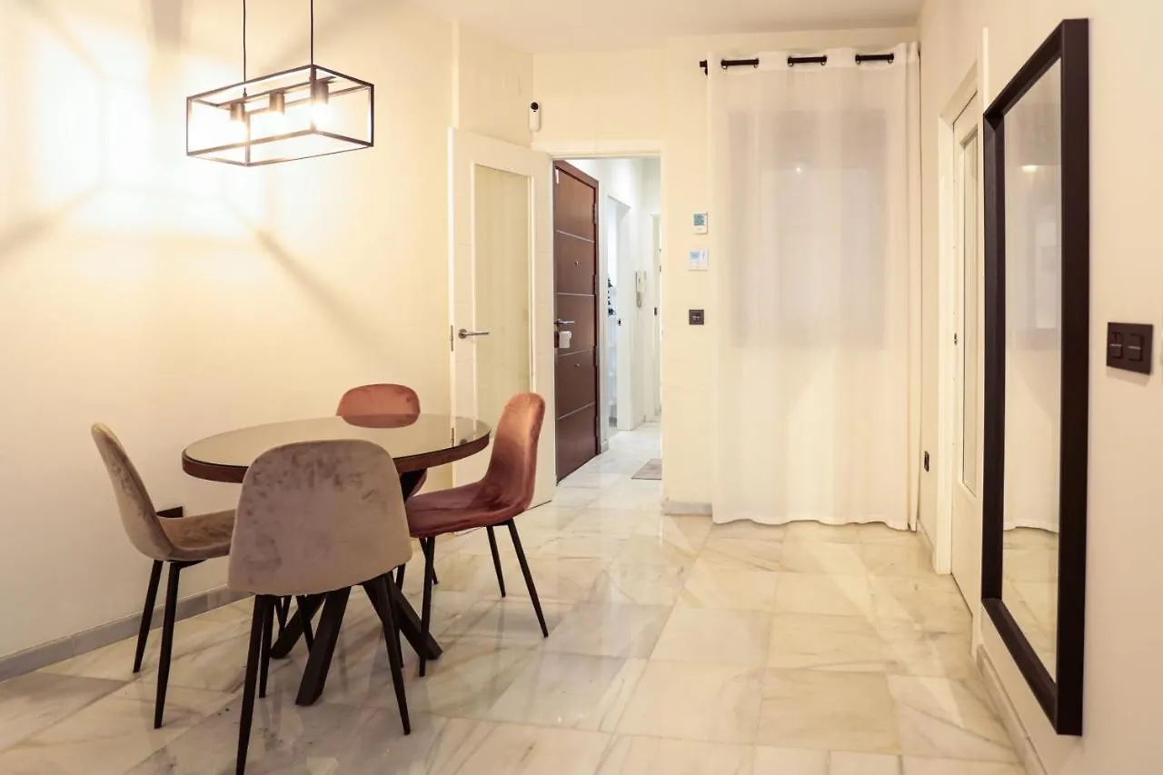 Monkeys Apartments Cervantes Seville