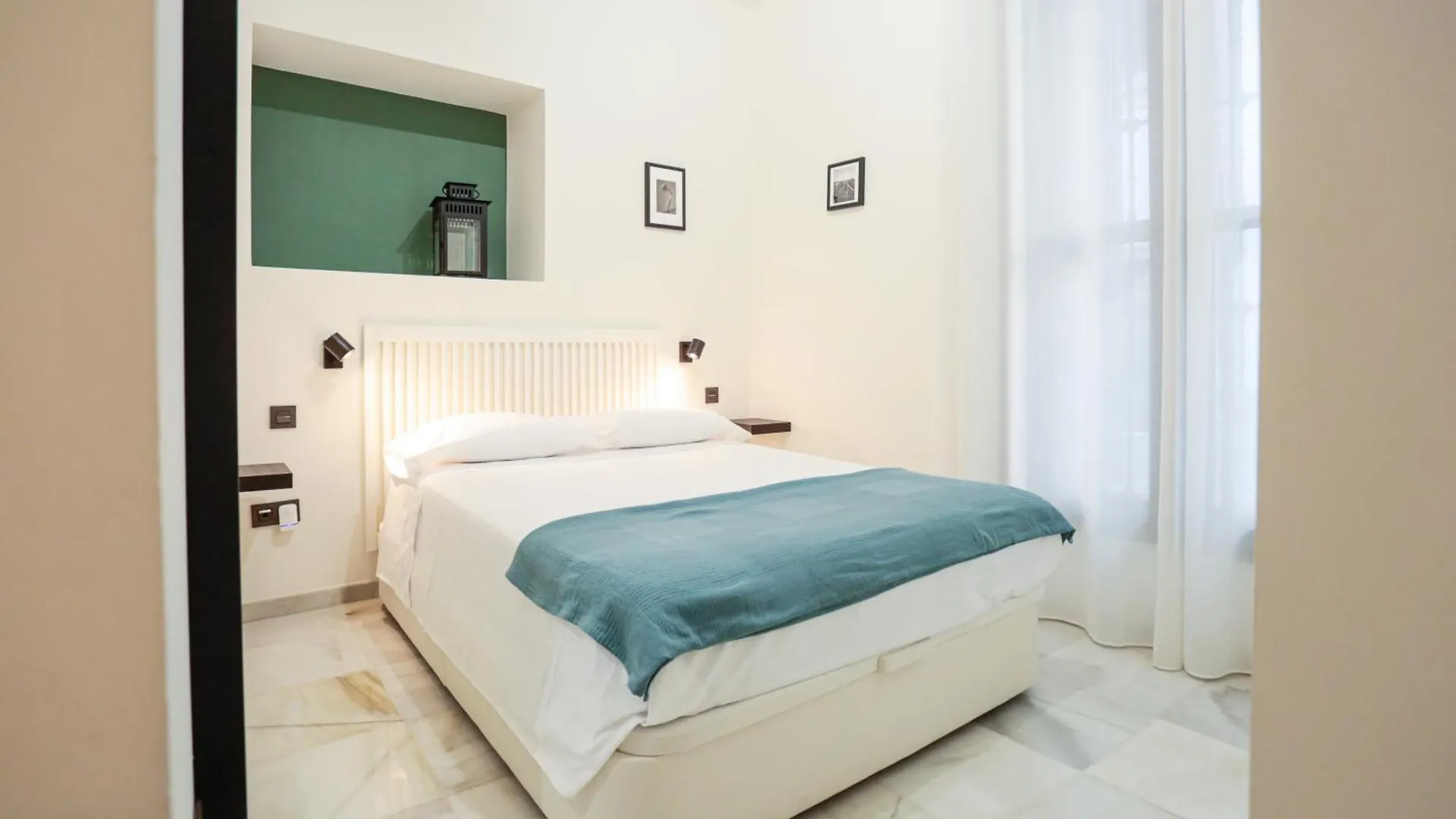 Monkeys Apartments Cervantes Seville