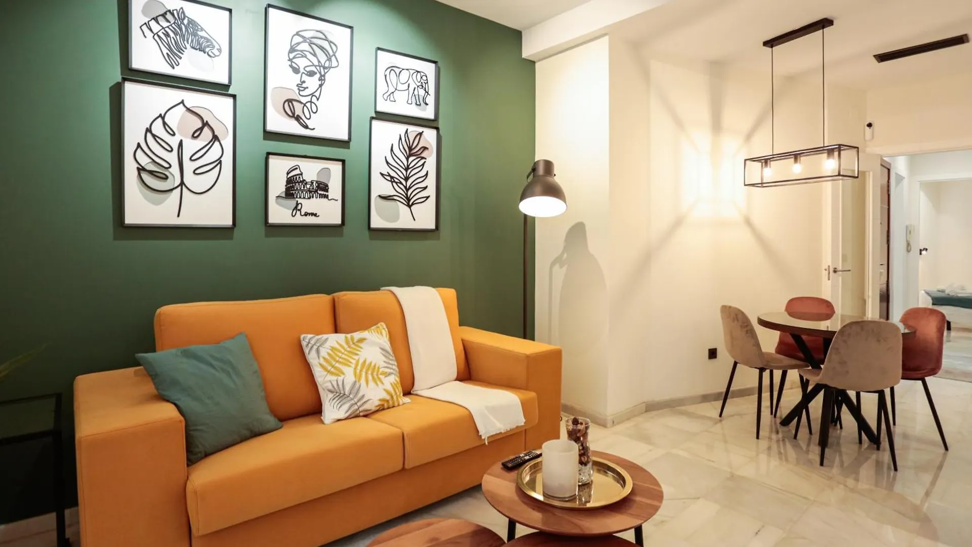 Monkeys Apartments Cervantes Seville